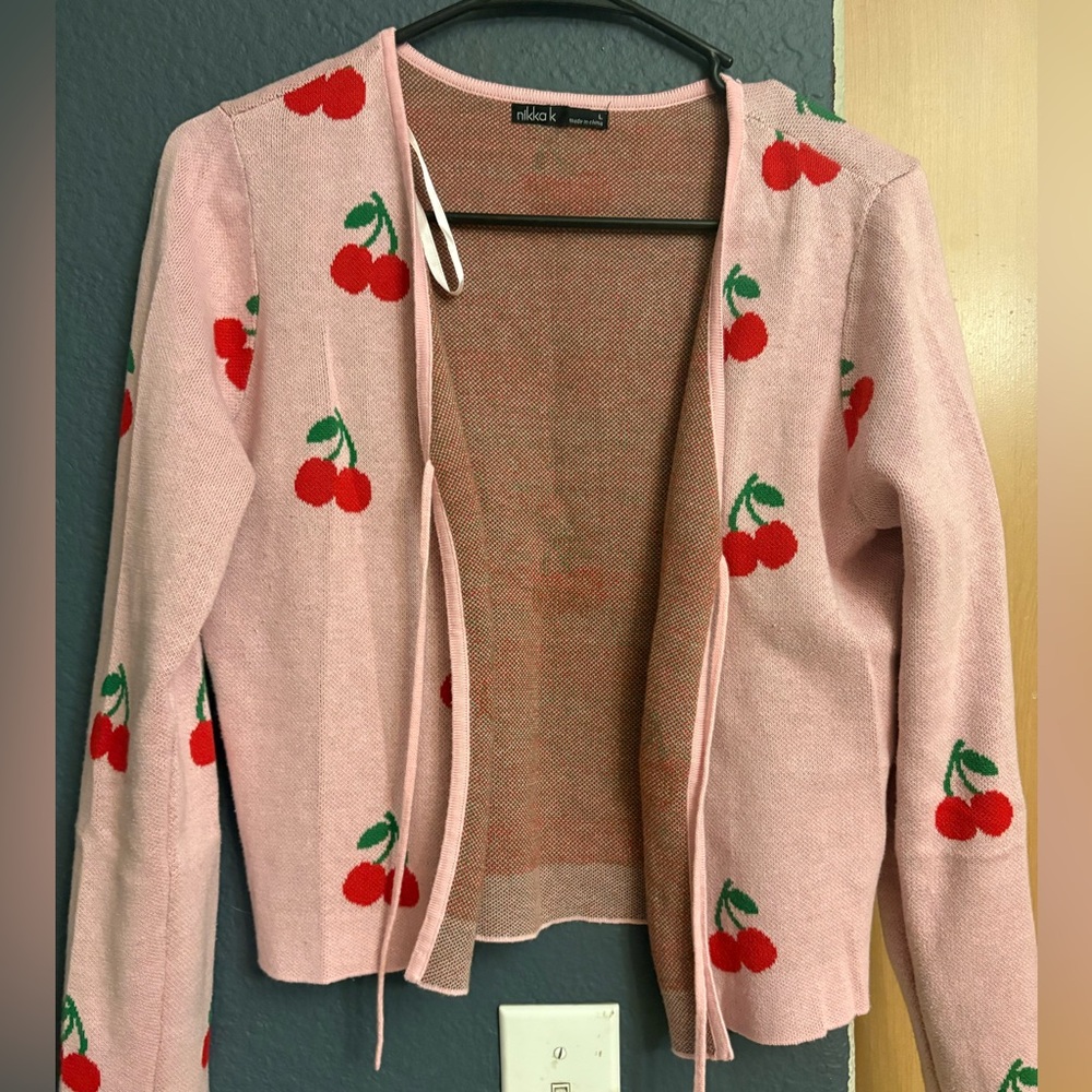Pink Cherry Cardigan sz large